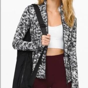 Lululemon Women's Black and Gray Jacket size 8 NWOT